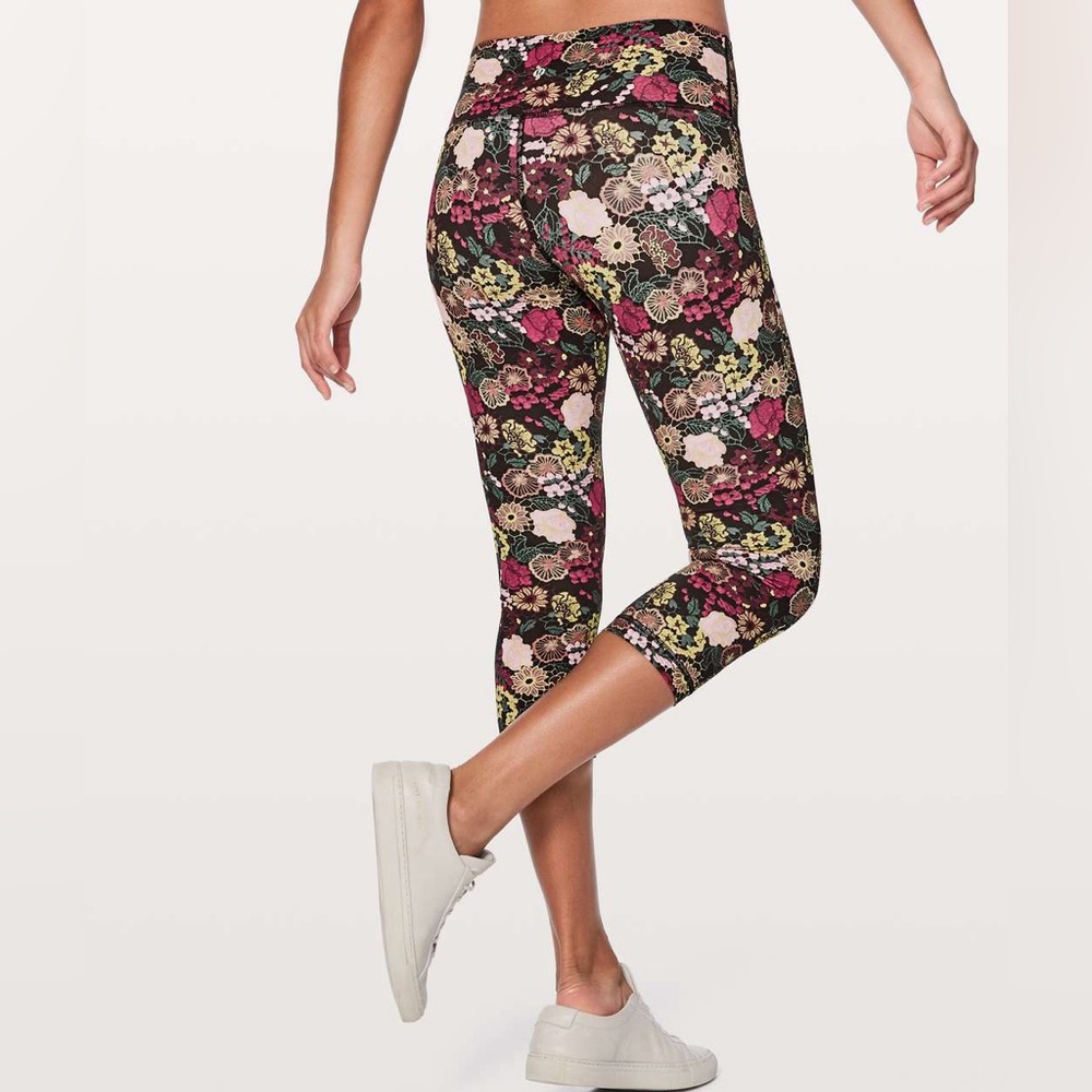 Floral Women's Capri Leggings